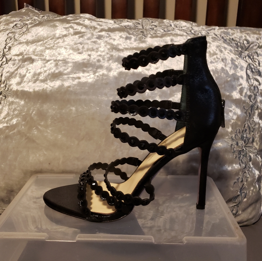 Shoes - Picture 2 of 2